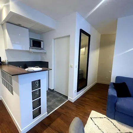 Le Cannet Apartmment For 4 Guests Lägenhet